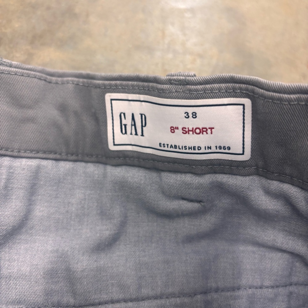 Gap Men’s 8" Essential Modern Chino Shorts Bundle Mens 38 Gray Navy Olive - Picture 11 of 13